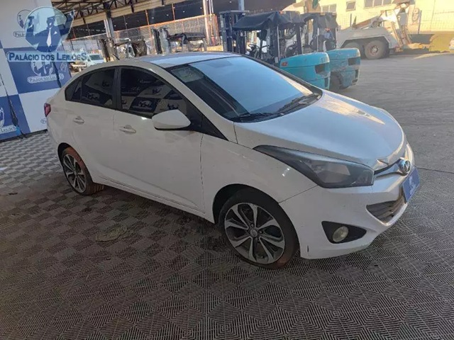 HYUNDAI/HB20S 1.6M COMF 2015