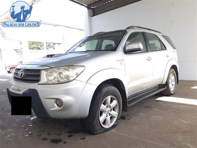 TOYOTA HILUXSW4 SRV4X4 2009