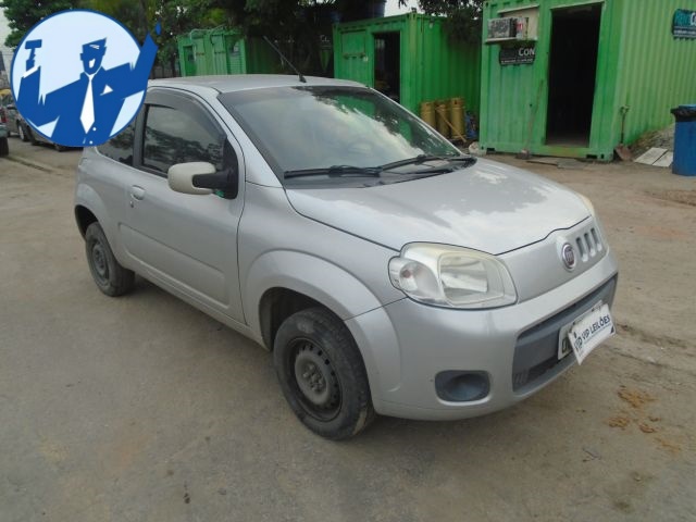 FIAT UNO VIVACE 1.0 2013