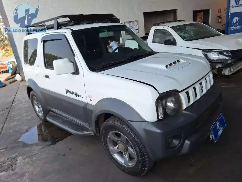 SUZUKI JIMNY 2014