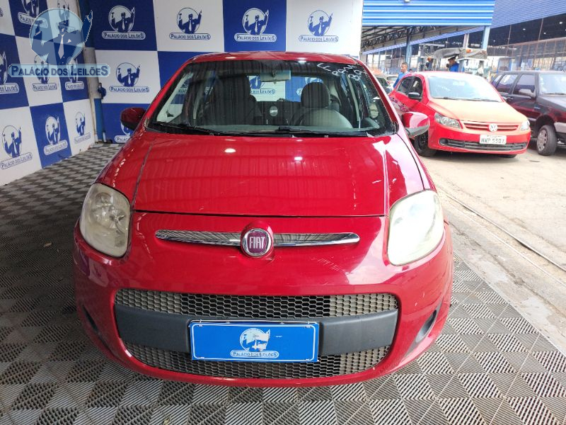 FIAT PALIO ATTRACT 1.0 2015