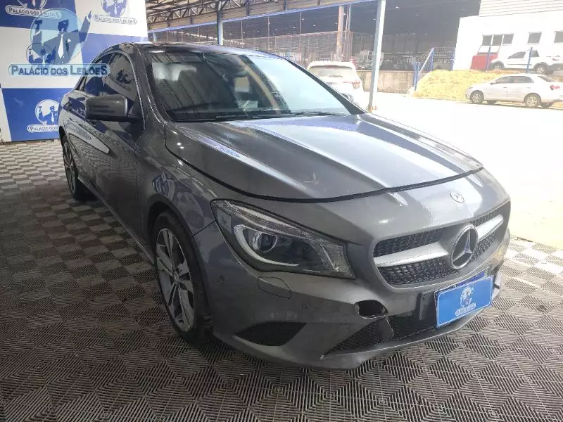 M.BENZ CLA200 2015