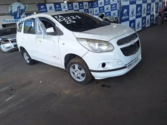 CHEV/SPIN 1.8L AT LT 2013