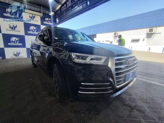 I/AUDI Q5 2.0TFSI 2020